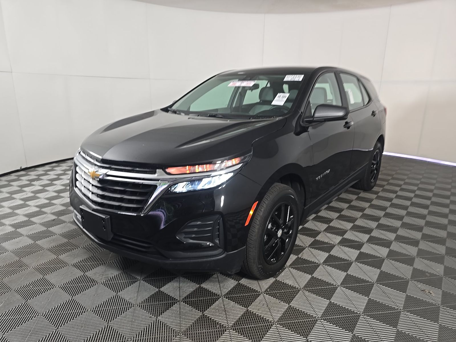 2022 Chevrolet Equinox LS AWD