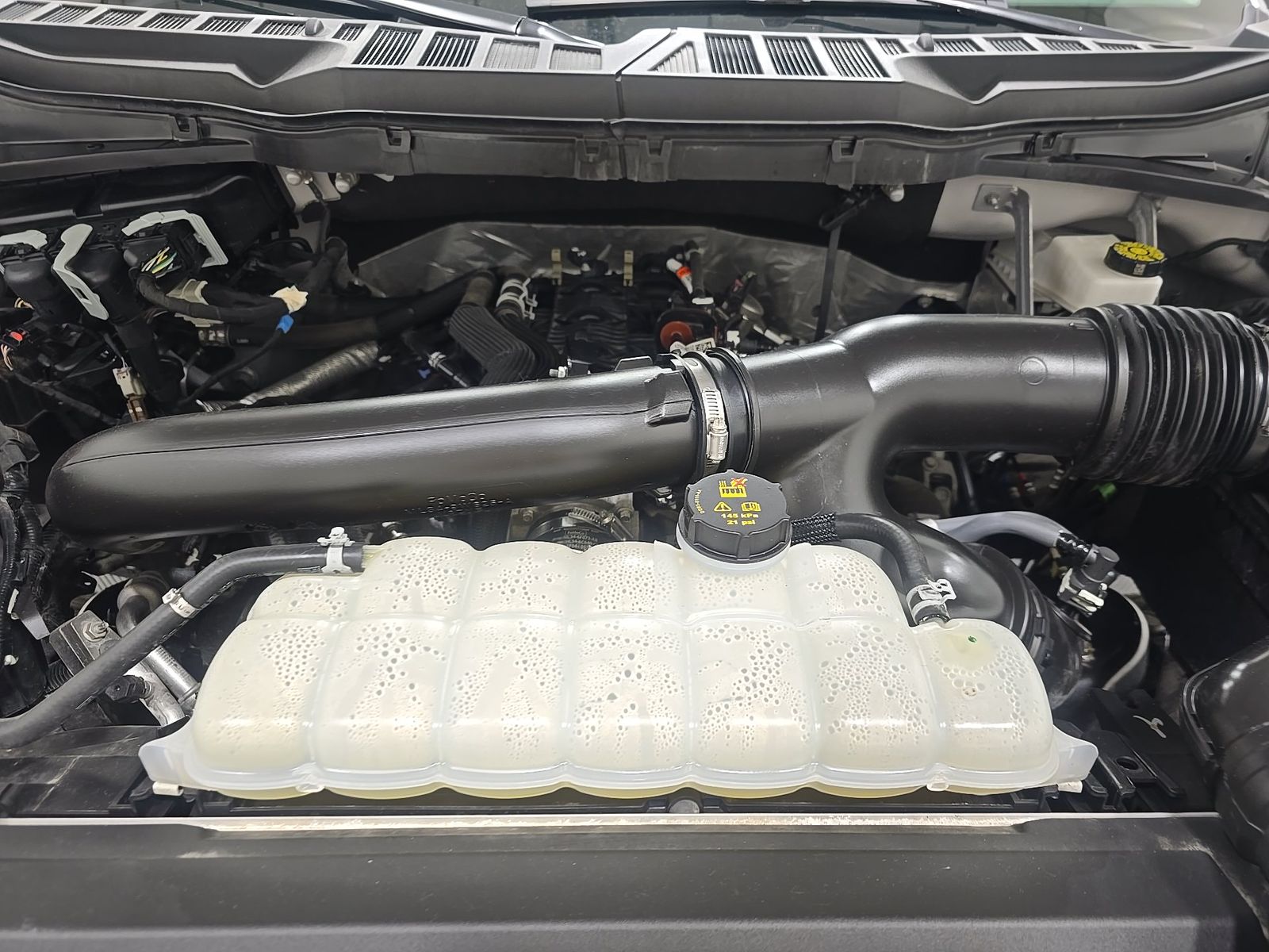 2025 Ford F-150 XLT AWD