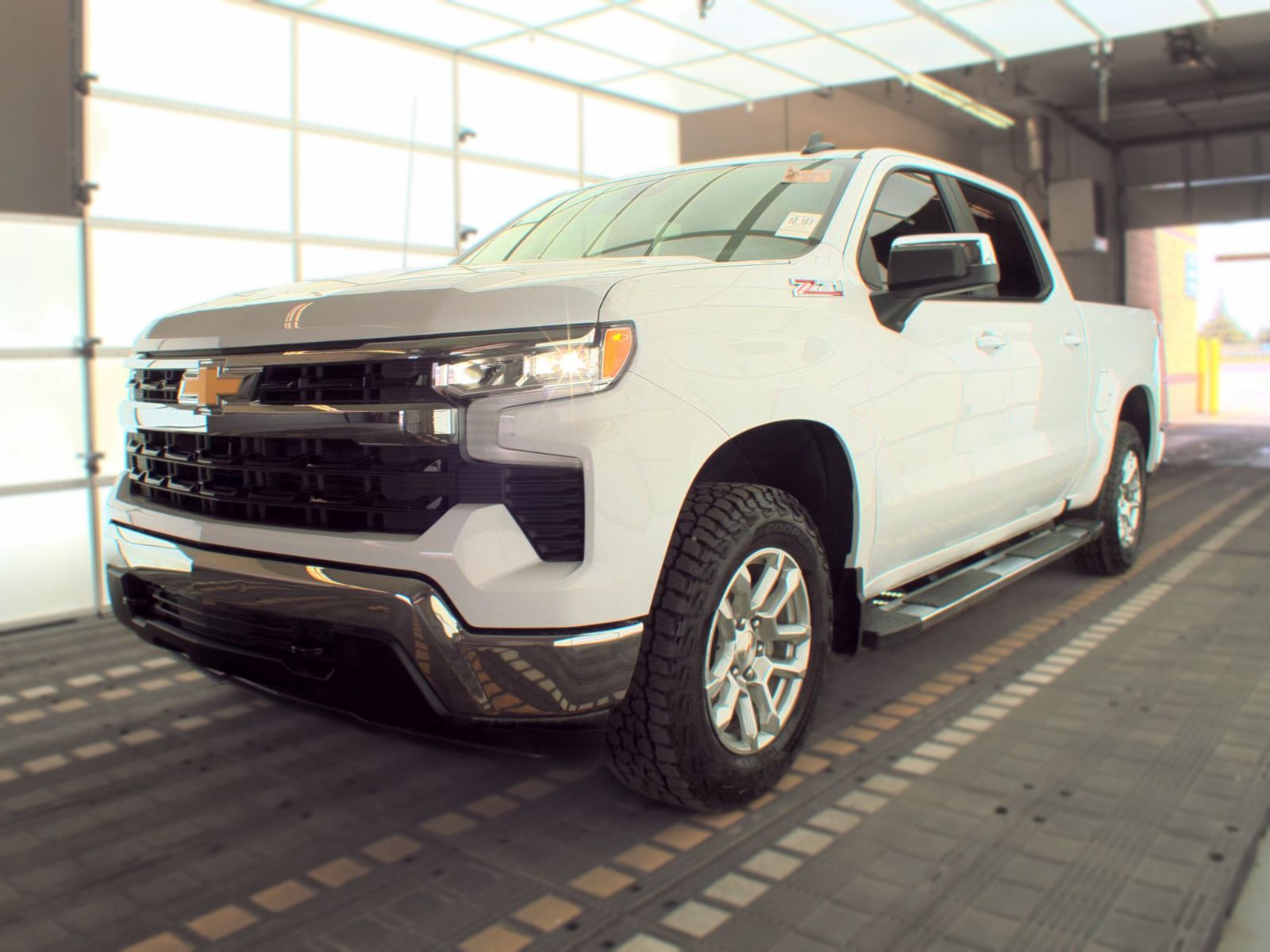 2025 Chevrolet Silverado 1500 LT AWD