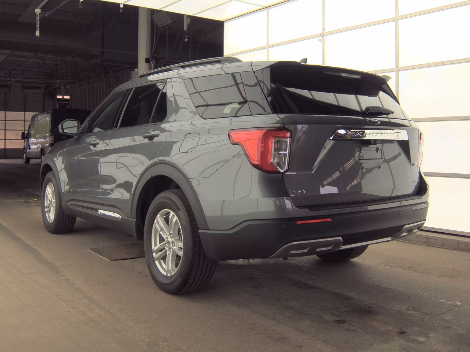 2024 Ford Explorer XLT AWD