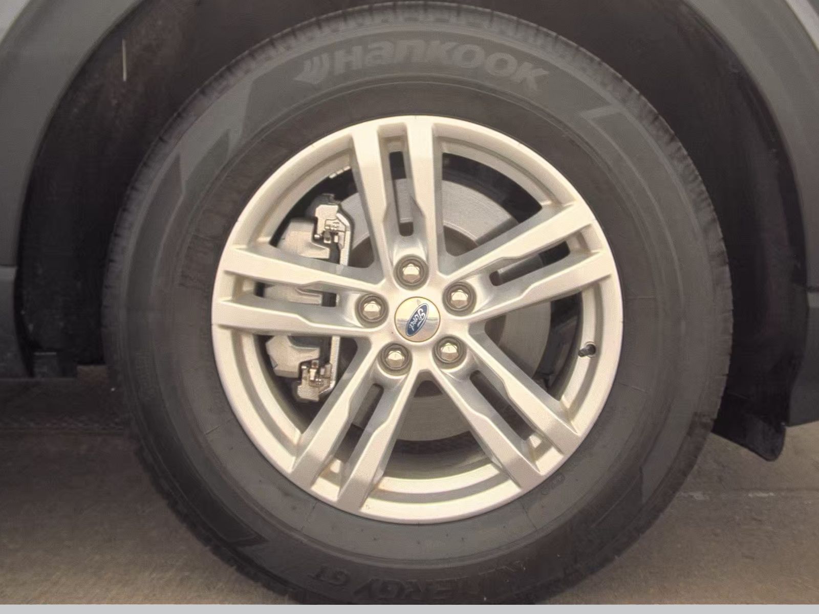 2024 Ford Explorer XLT AWD