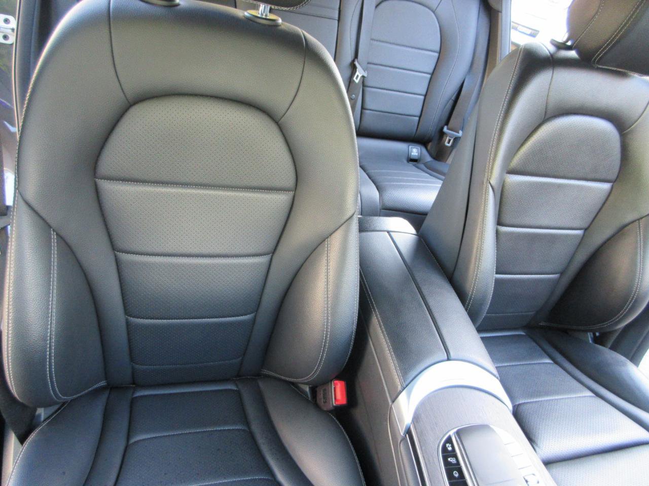 2022 Mercedes-Benz GLC GLC 300 AWD