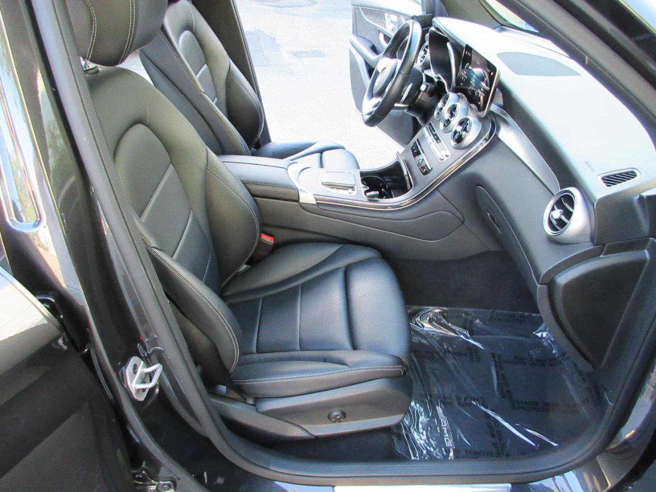 2022 Mercedes-Benz GLC GLC 300 AWD