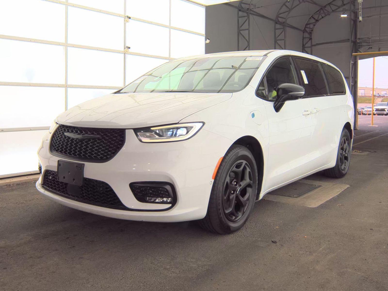 2024 Chrysler Pacifica Hybrid Select S Appearance FWD