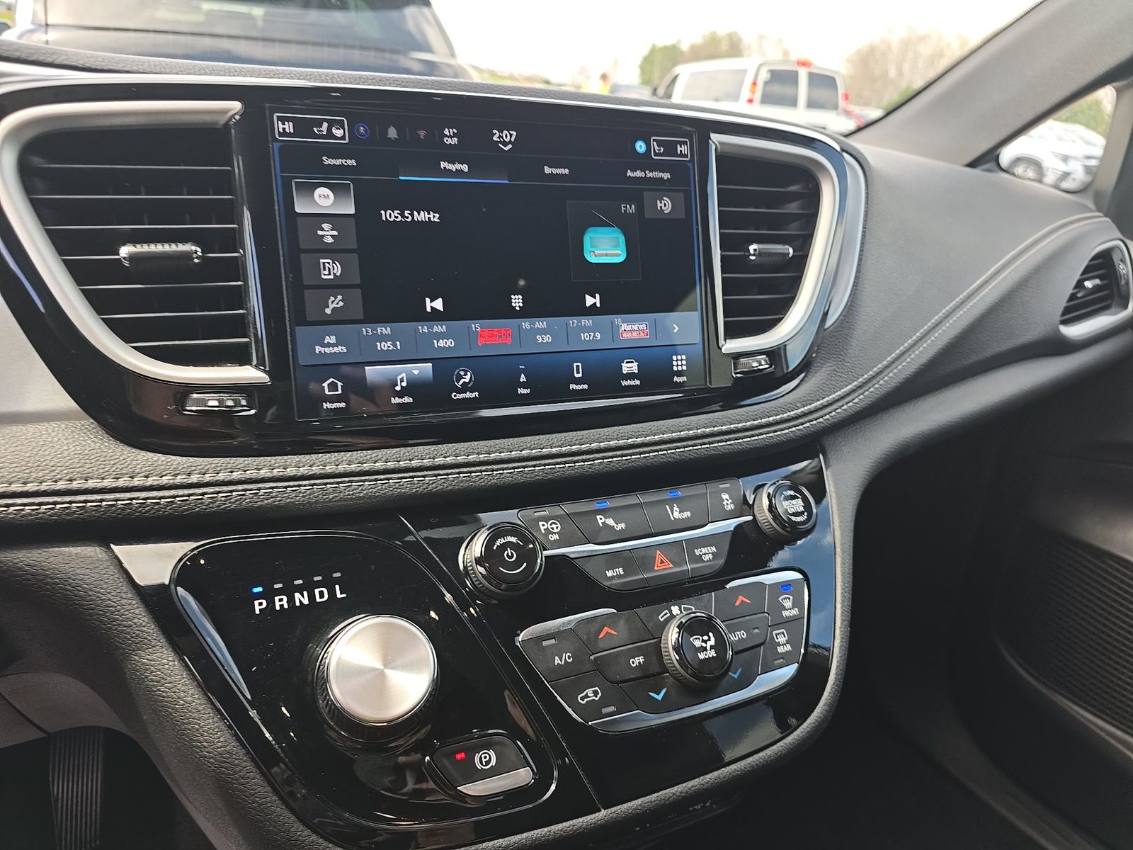 2024 Chrysler Pacifica Hybrid Select S Appearance FWD