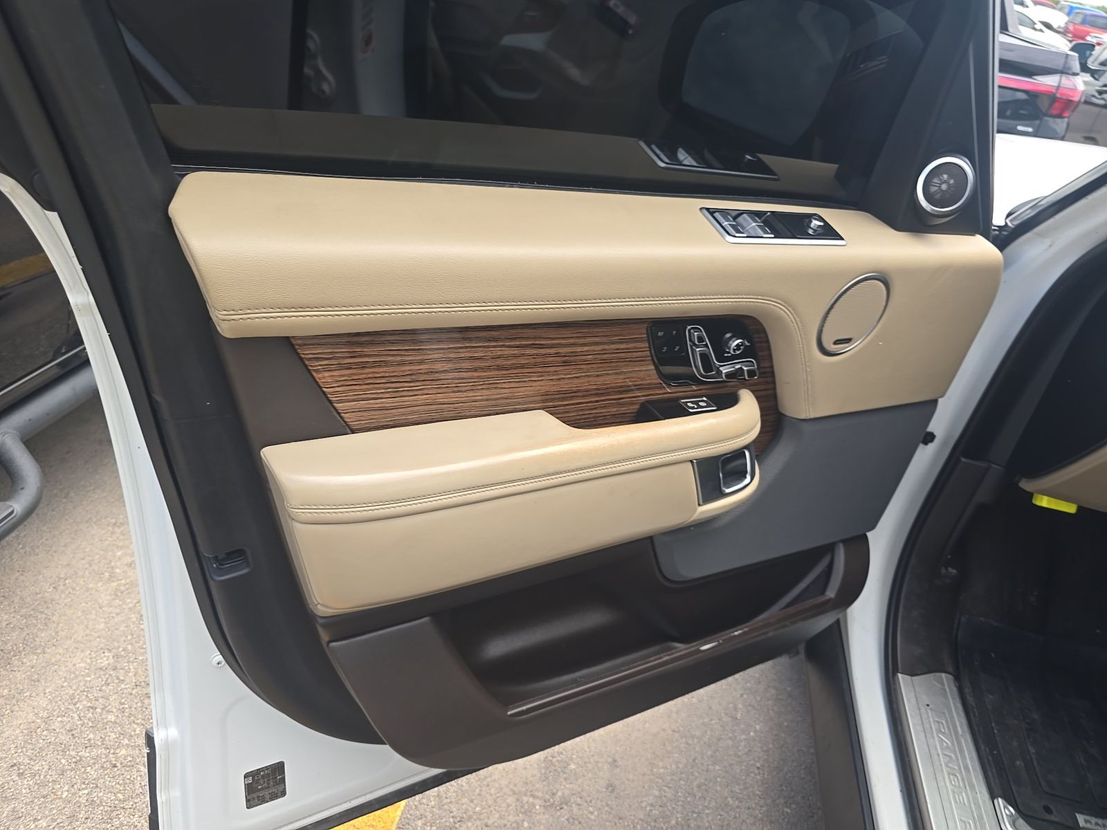 LAND ROVER RANGE ROVER - 10