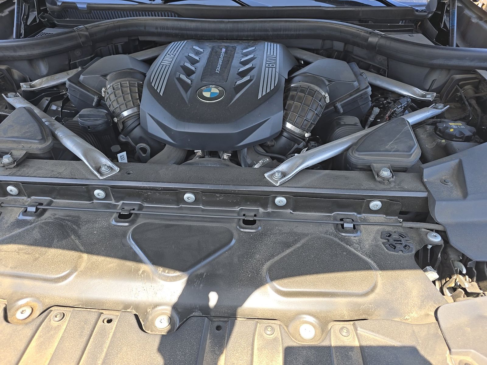 2020 BMW X6 M50i AWD
