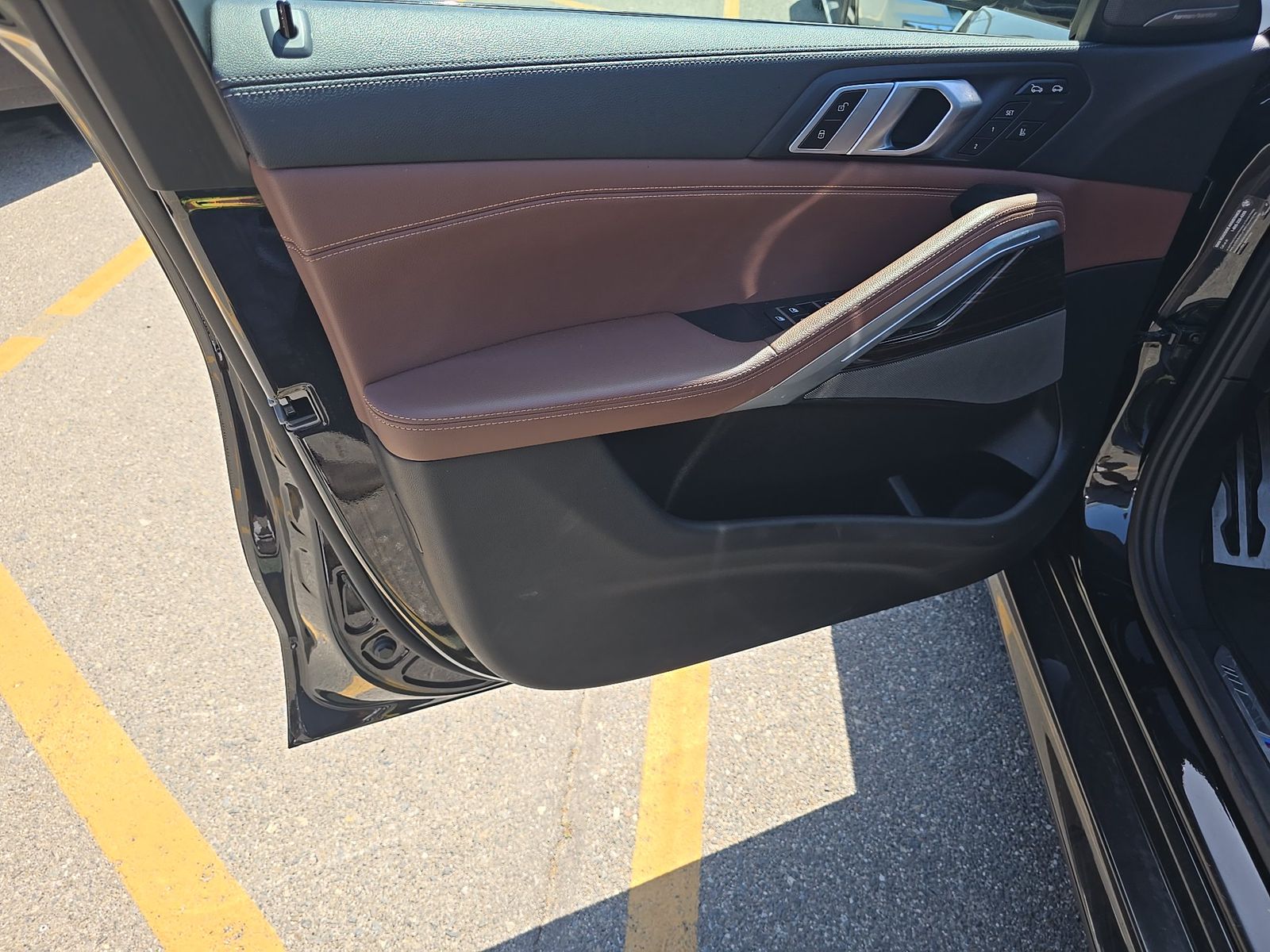 2020 BMW X6 M50i AWD