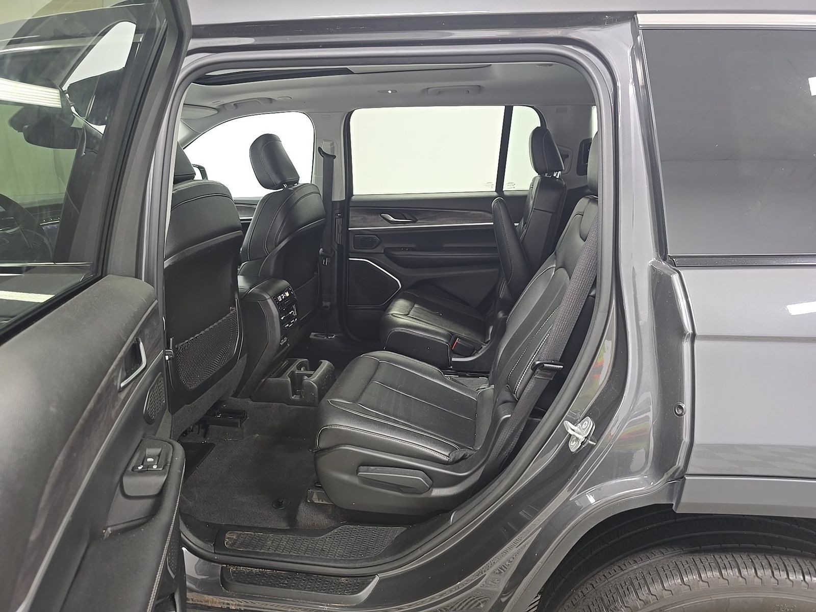 2022 Jeep Grand Cherokee L Limited AWD