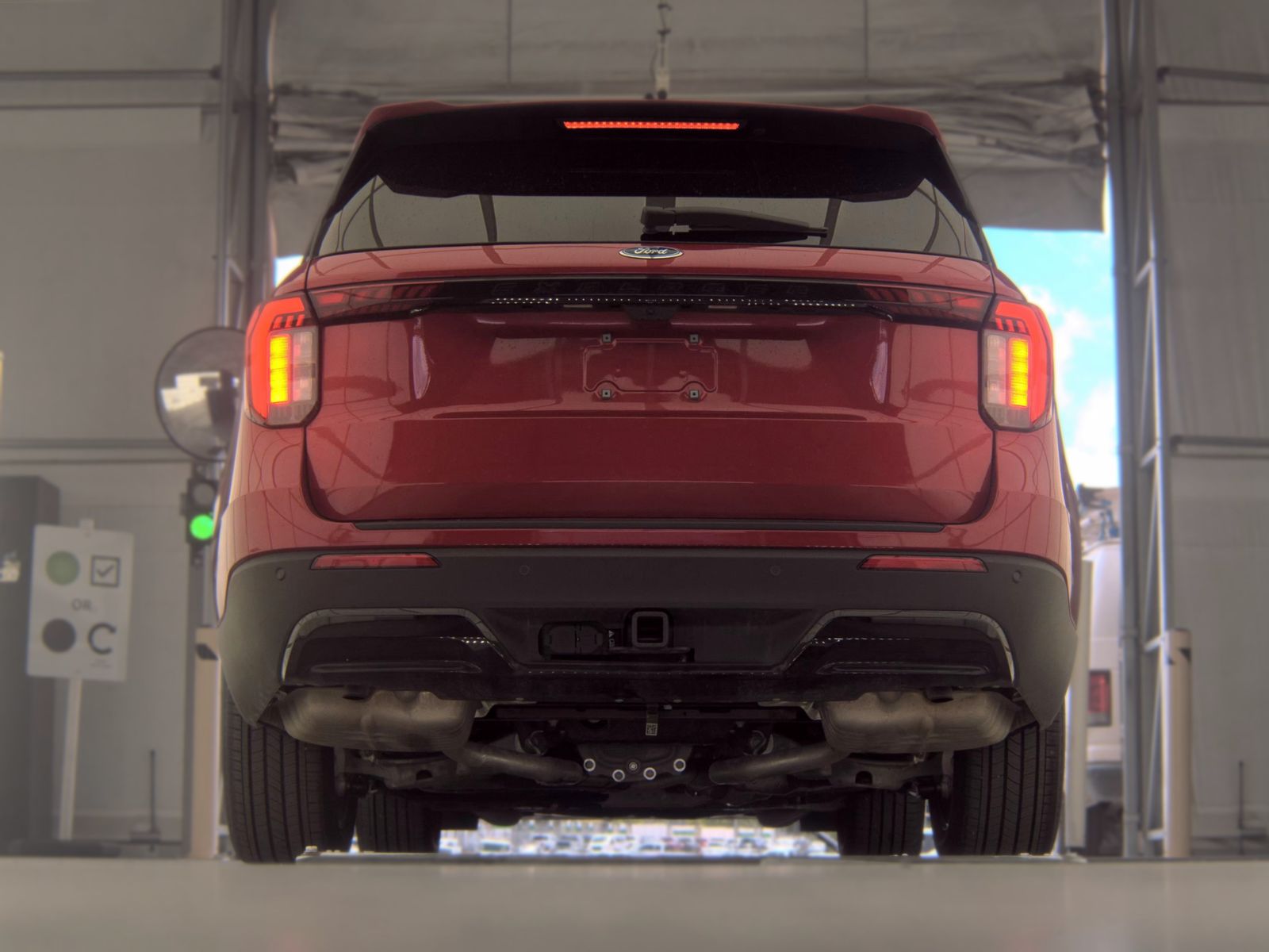 FORD EXPLORER - 8