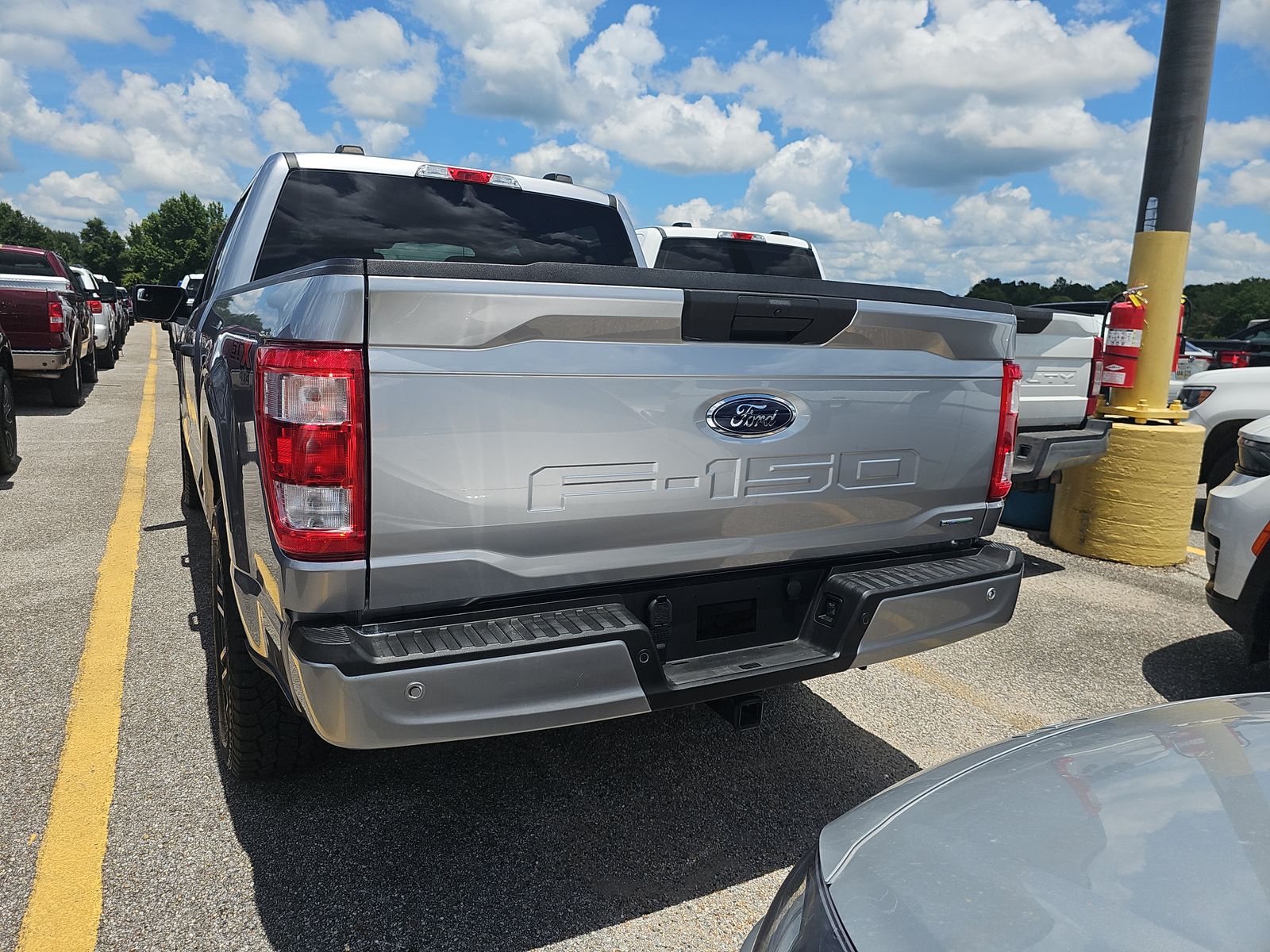 2021 Ford F-150 XL AWD