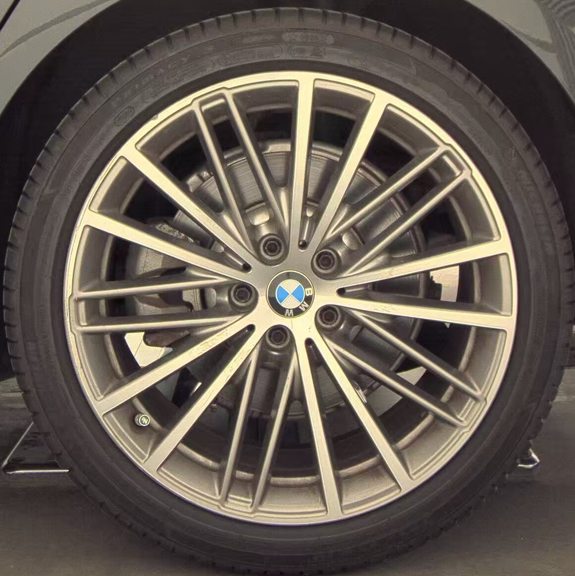 2017 BMW 5 Series 530i RWD