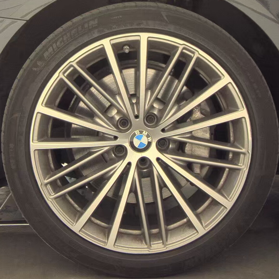 2017 BMW 5 Series 530i RWD
