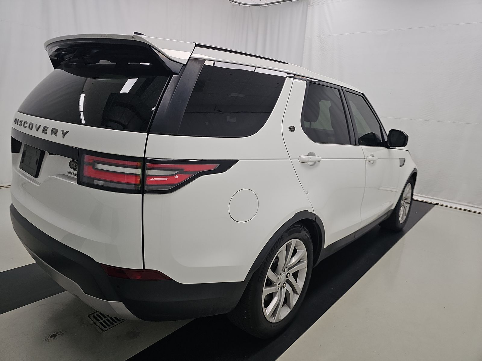 2018 Land Rover Discovery HSE AWD