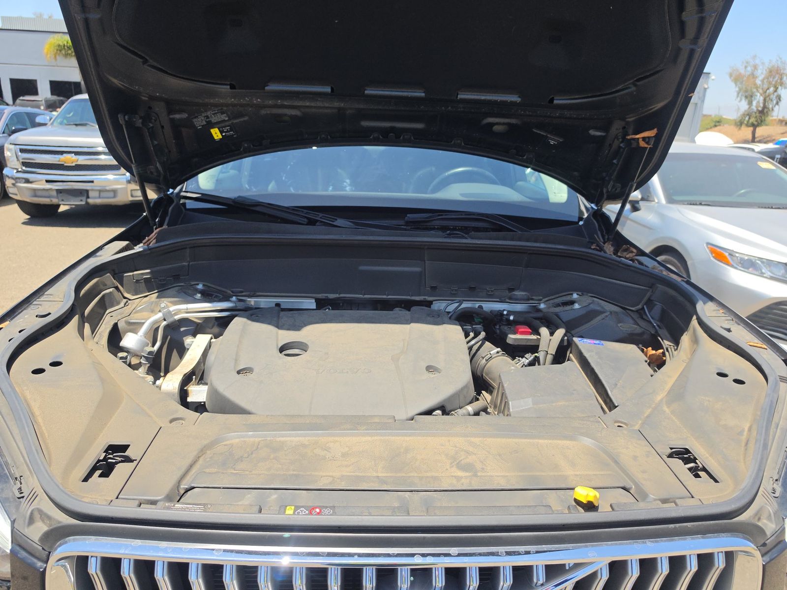 2023 Volvo XC90 B6 Plus AWD