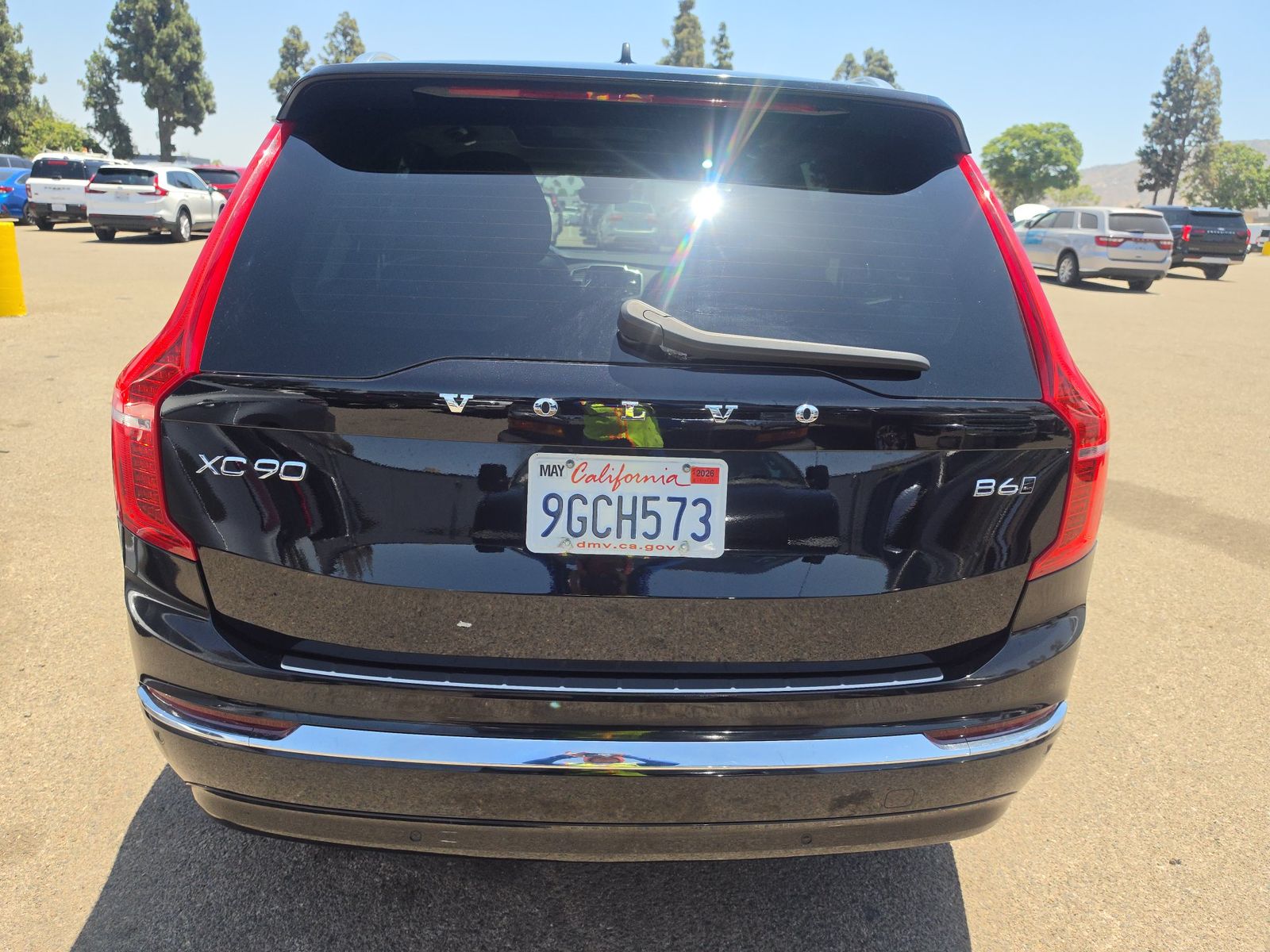 2023 Volvo XC90 B6 Plus AWD