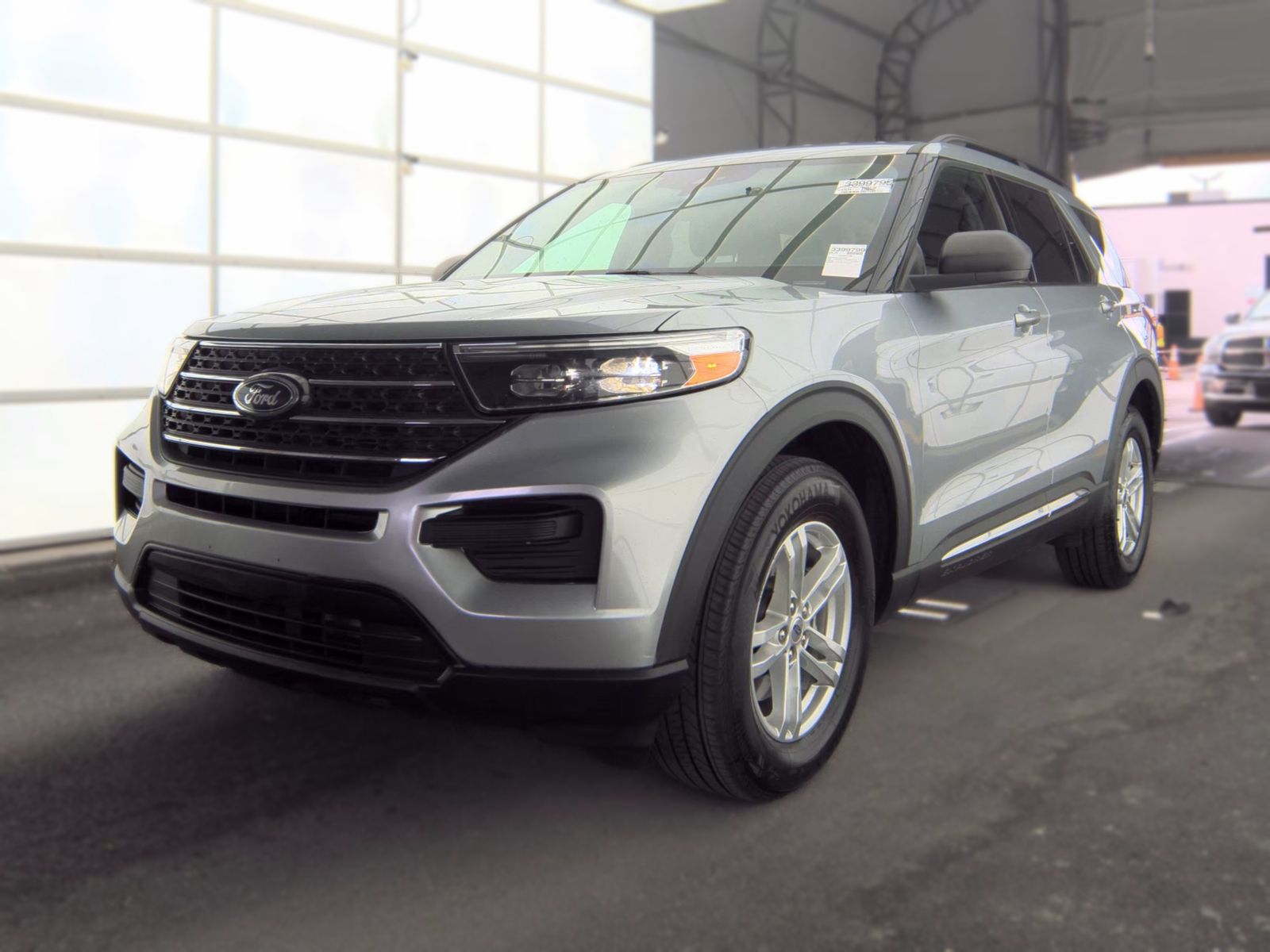 FORD EXPLORER - 1
