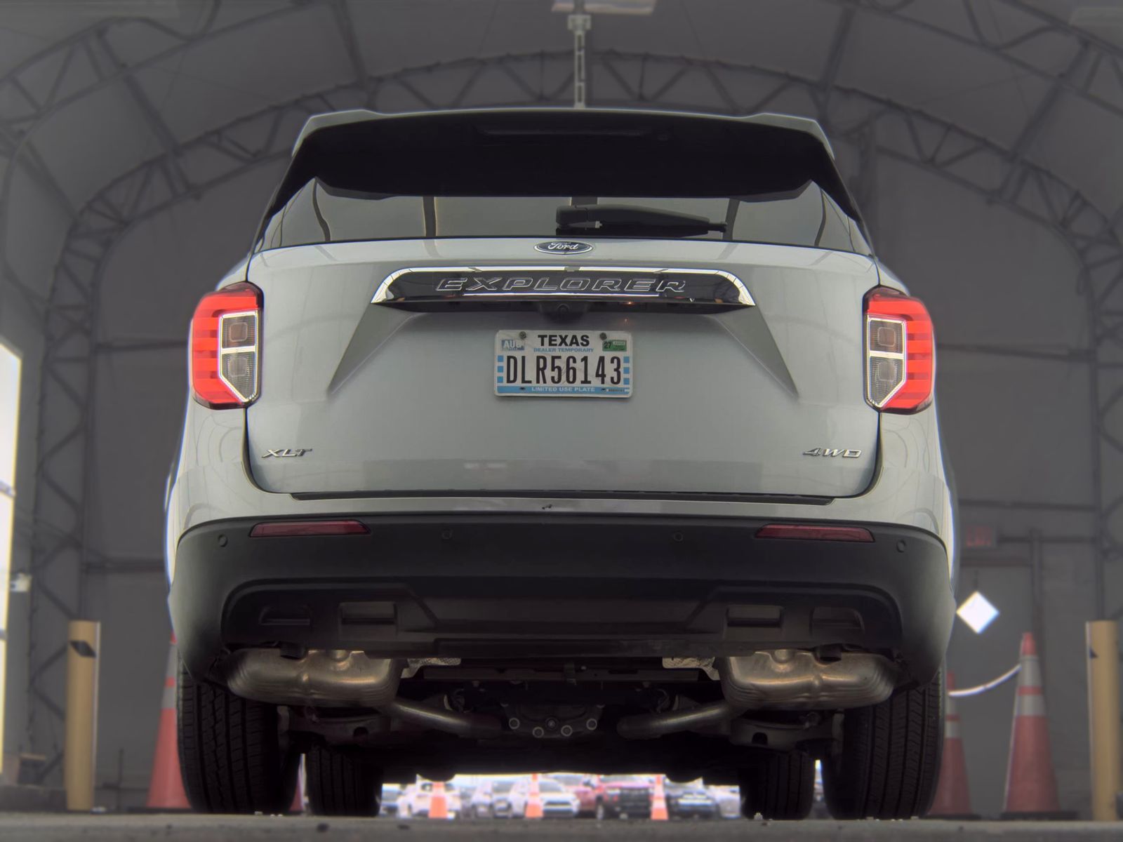 FORD EXPLORER - 8
