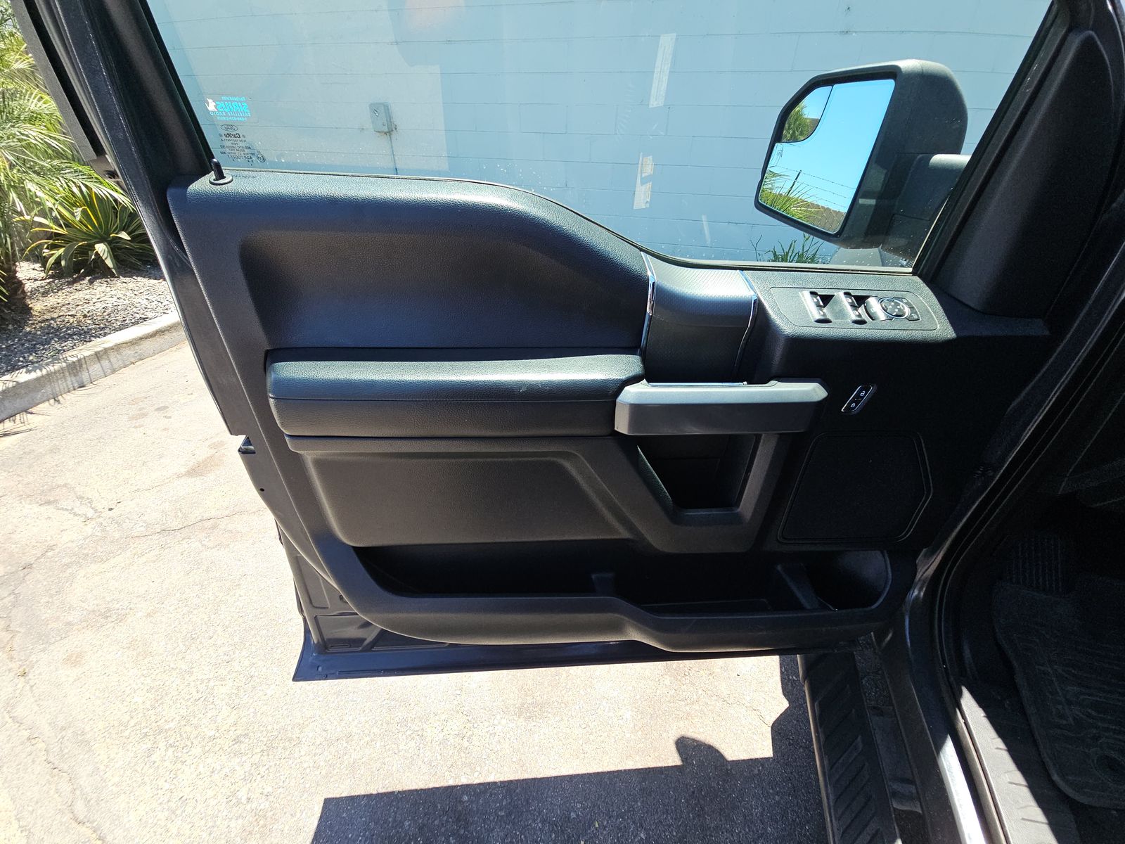 2016 Ford F-150 XLT RWD