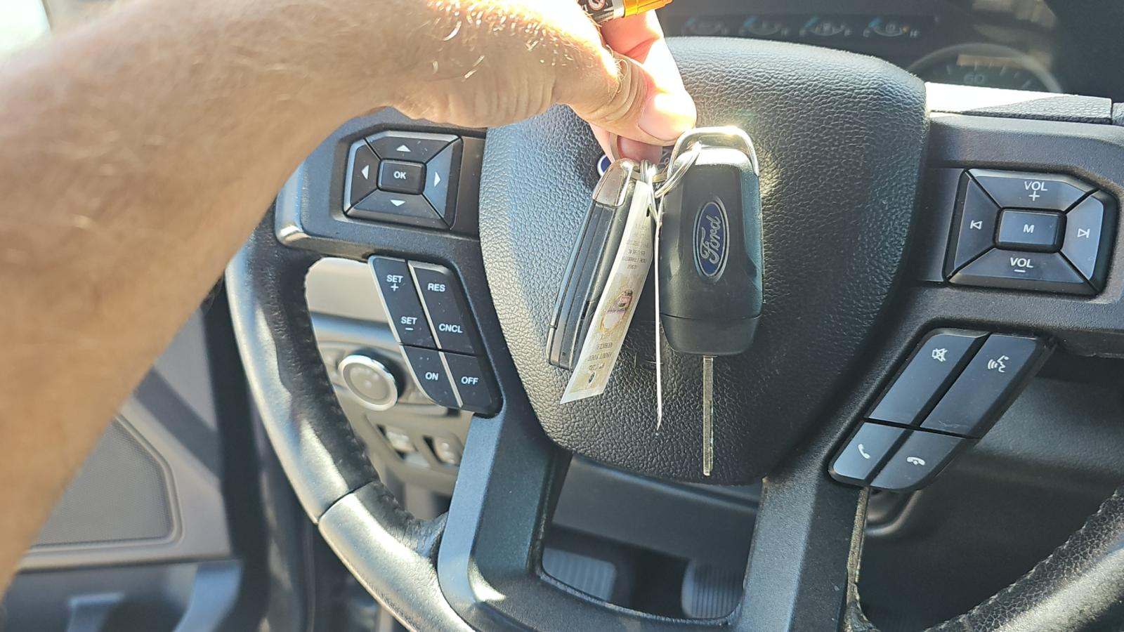 2016 Ford F-150 XLT RWD