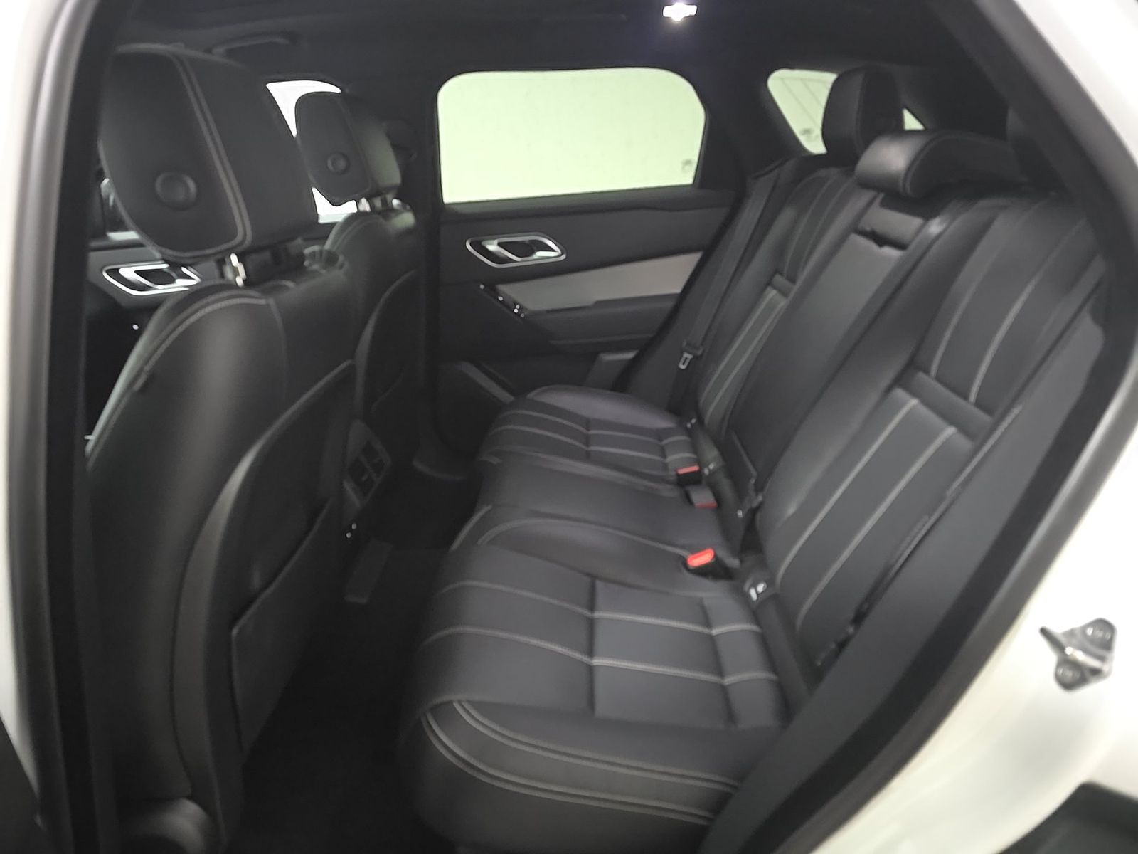 2023 Land Rover Range Rover Velar R-Dynamic S FWD