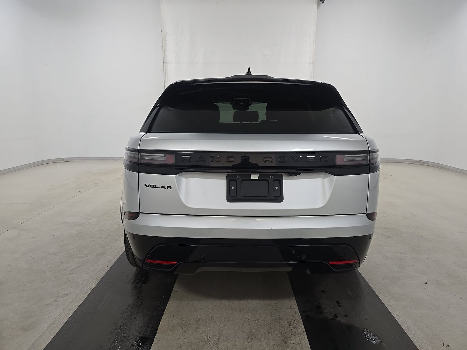 2024 Land Rover Range Rover Velar Dynamic SE FWD