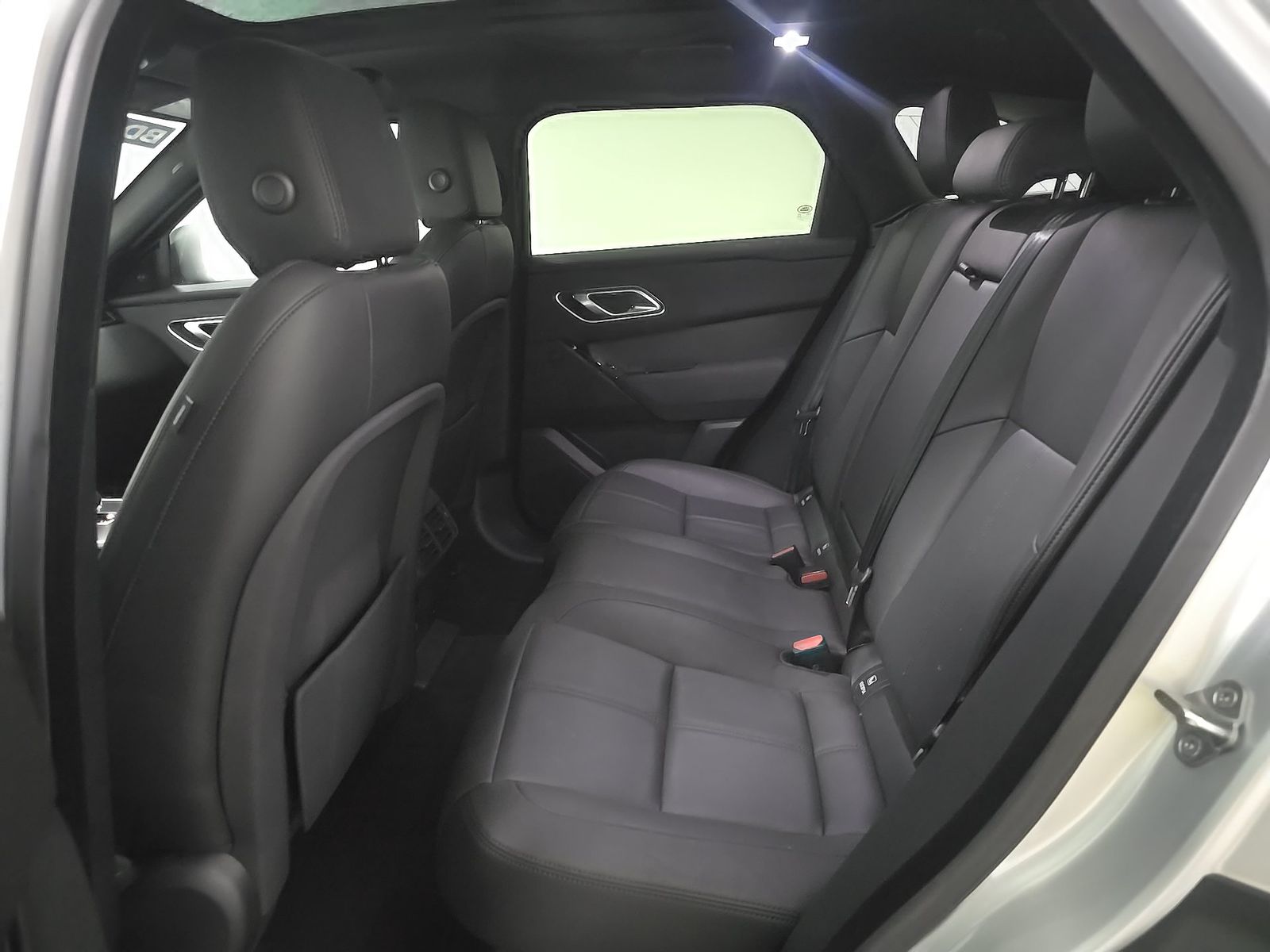 2024 Land Rover Range Rover Velar Dynamic SE FWD