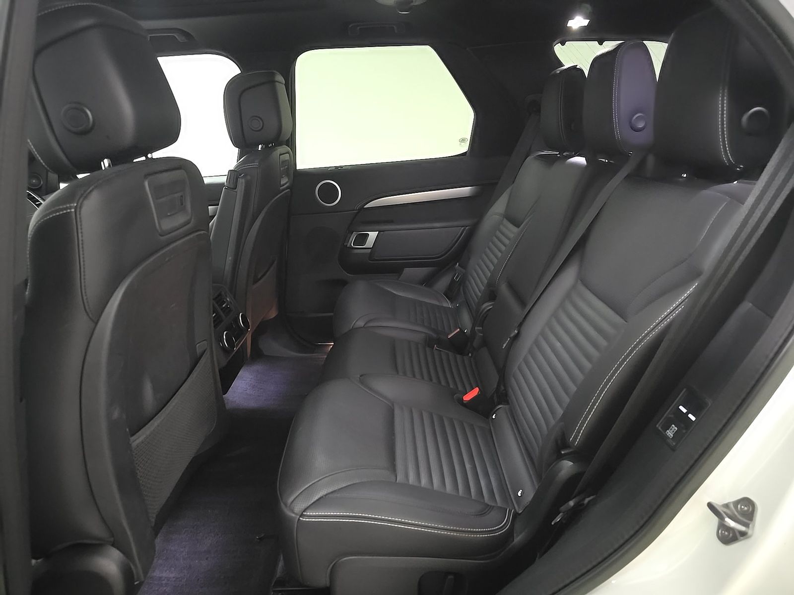 2023 Land Rover Discovery R-Dynamic S FWD