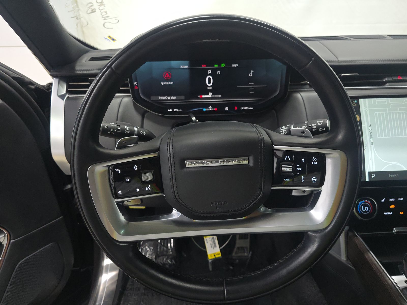 2023 Land Rover Range Rover SE FWD
