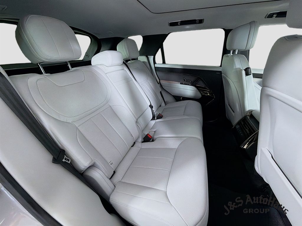 2024 Land Rover Range Rover Sport SE AWD