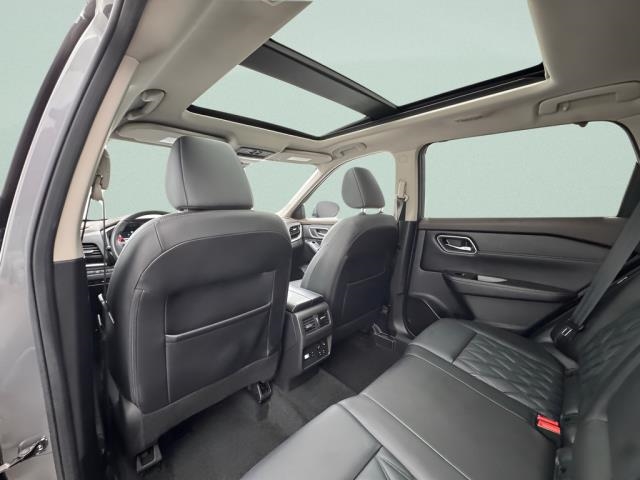 2021 Nissan Rogue Platinum AWD