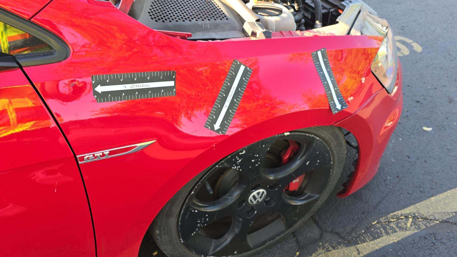 2017 Volkswagen Golf GTI 2.0T SE FWD