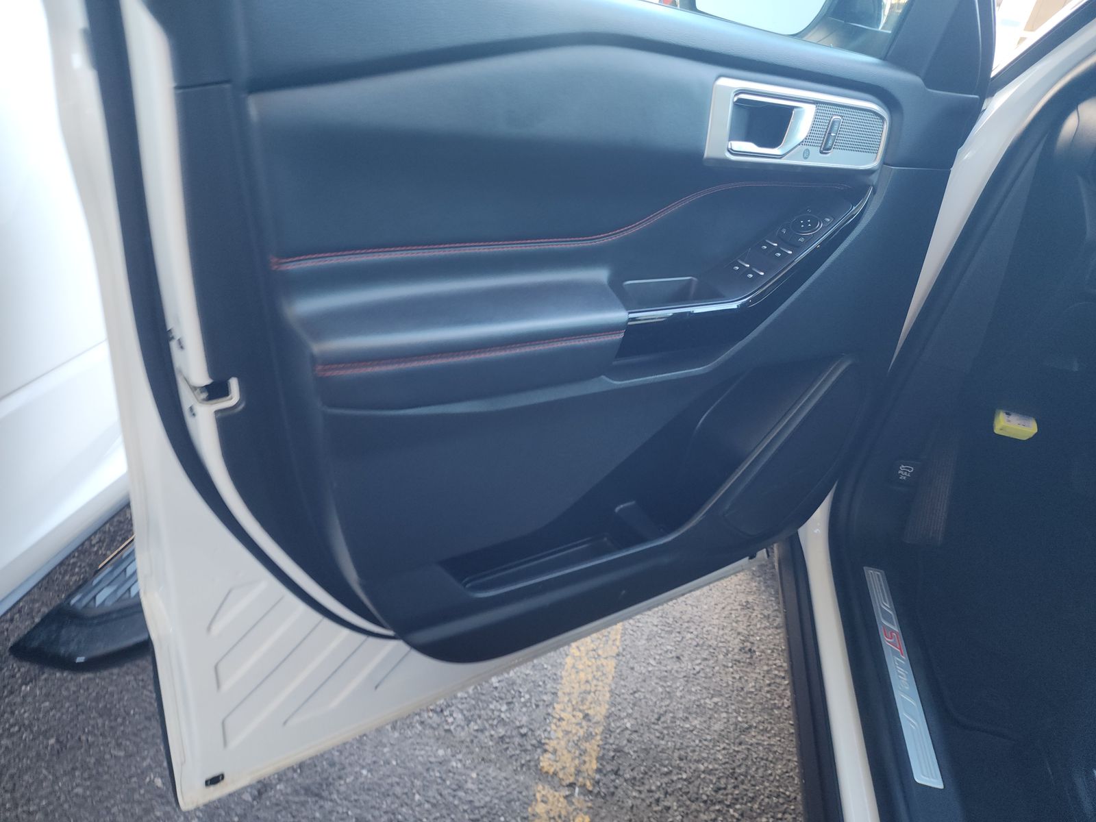 2023 Ford Explorer ST-Line AWD
