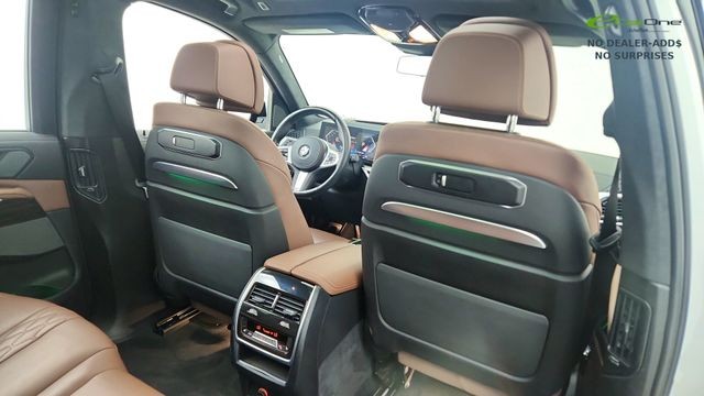 2023 BMW X7 xDrive40i AWD