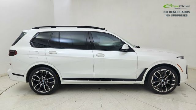 2023 BMW X7 xDrive40i AWD