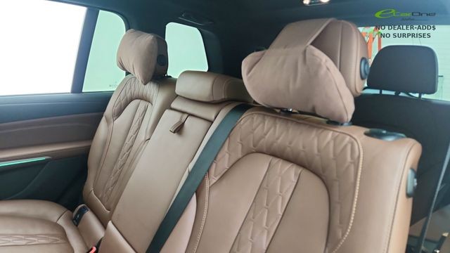 2023 BMW X7 xDrive40i AWD