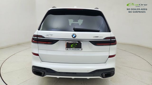 2023 BMW X7 xDrive40i AWD
