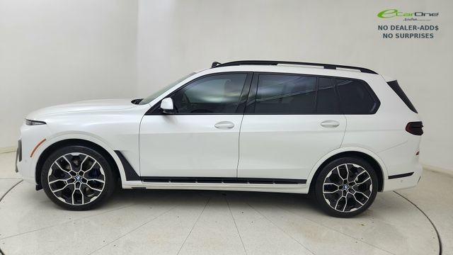 2023 BMW X7 xDrive40i AWD