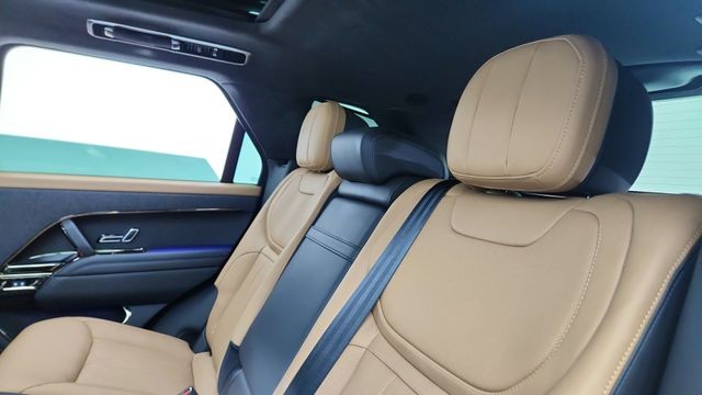2024 Land Rover Range Rover Sport Plug-In Hybrid Autobiography AWD