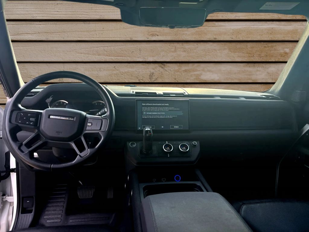 2022 Land Rover Defender 110 X-Dynamic SE AWD