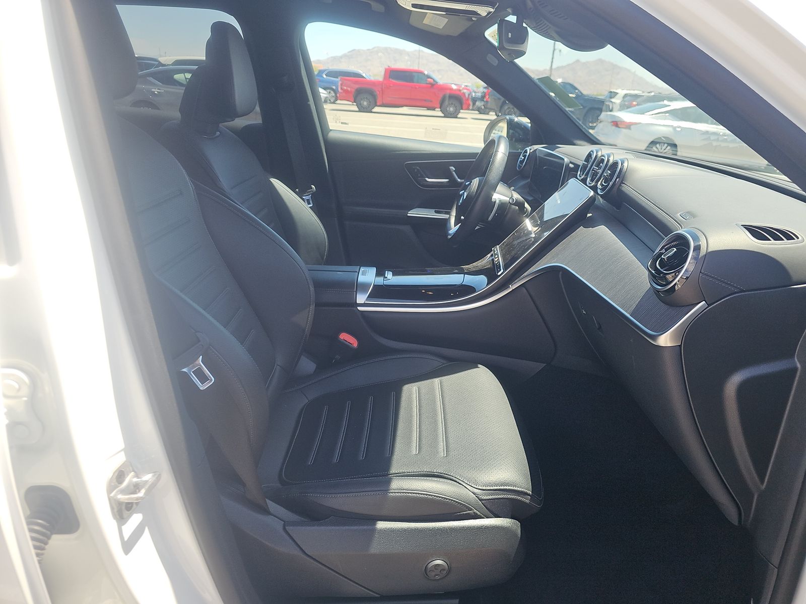 2023 Mercedes-Benz GLC GLC 300 RWD