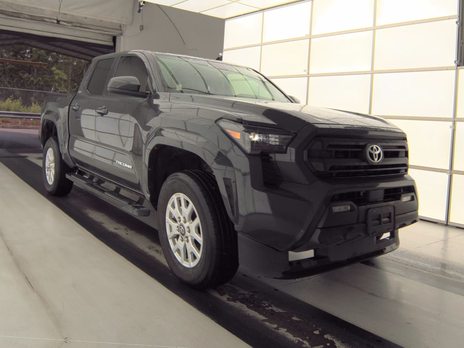 2025 Toyota Tacoma SR5 RWD