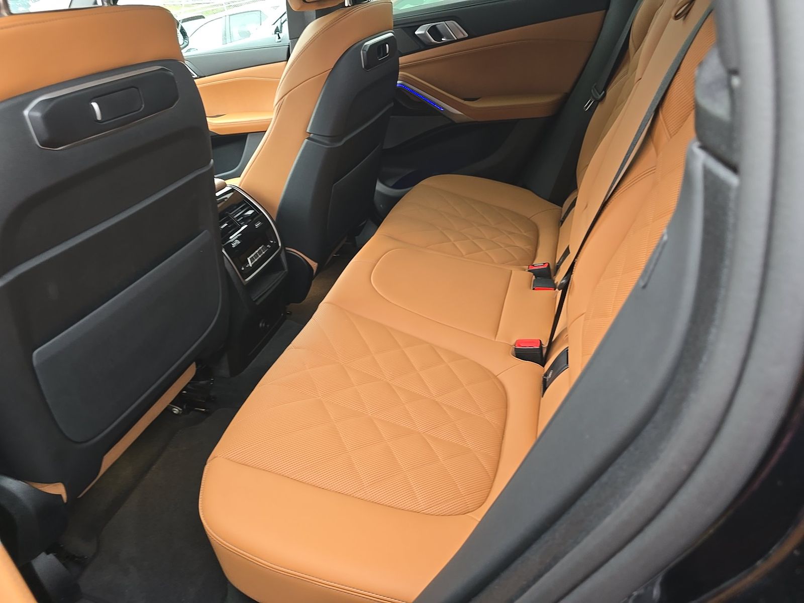 2026 BMW X6 xDrive40i AWD
