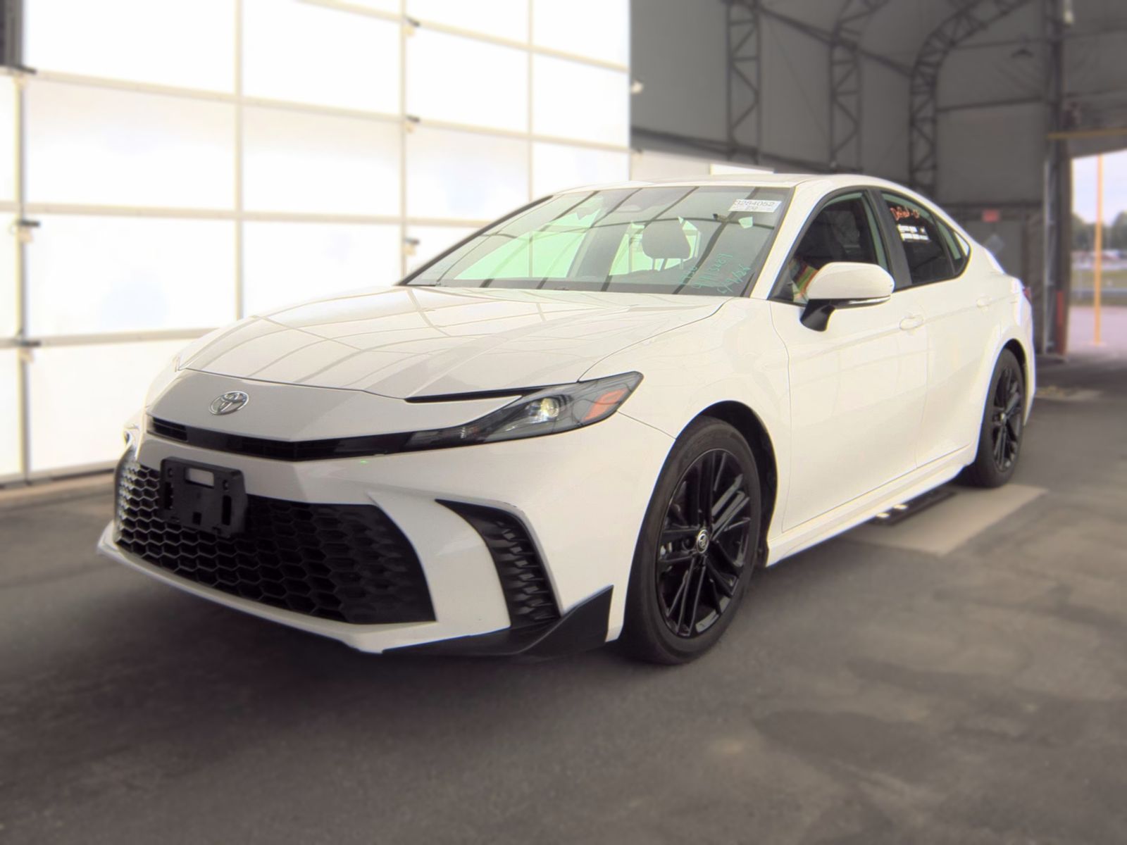 2025 Toyota Camry SE AWD