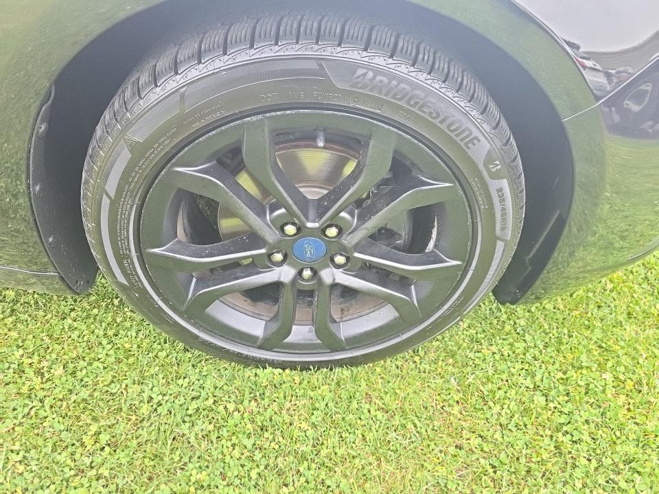 FORD FUSION - 10
