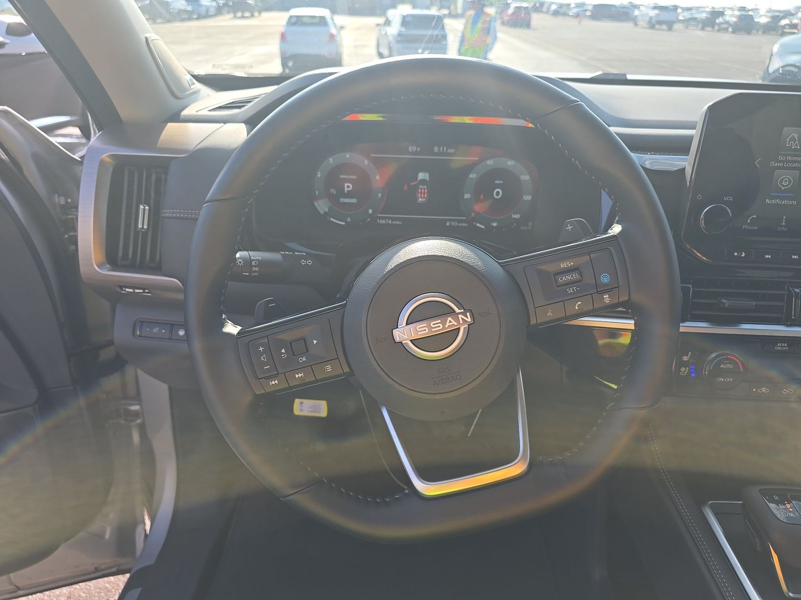 2025 Nissan Pathfinder Platinum FWD
