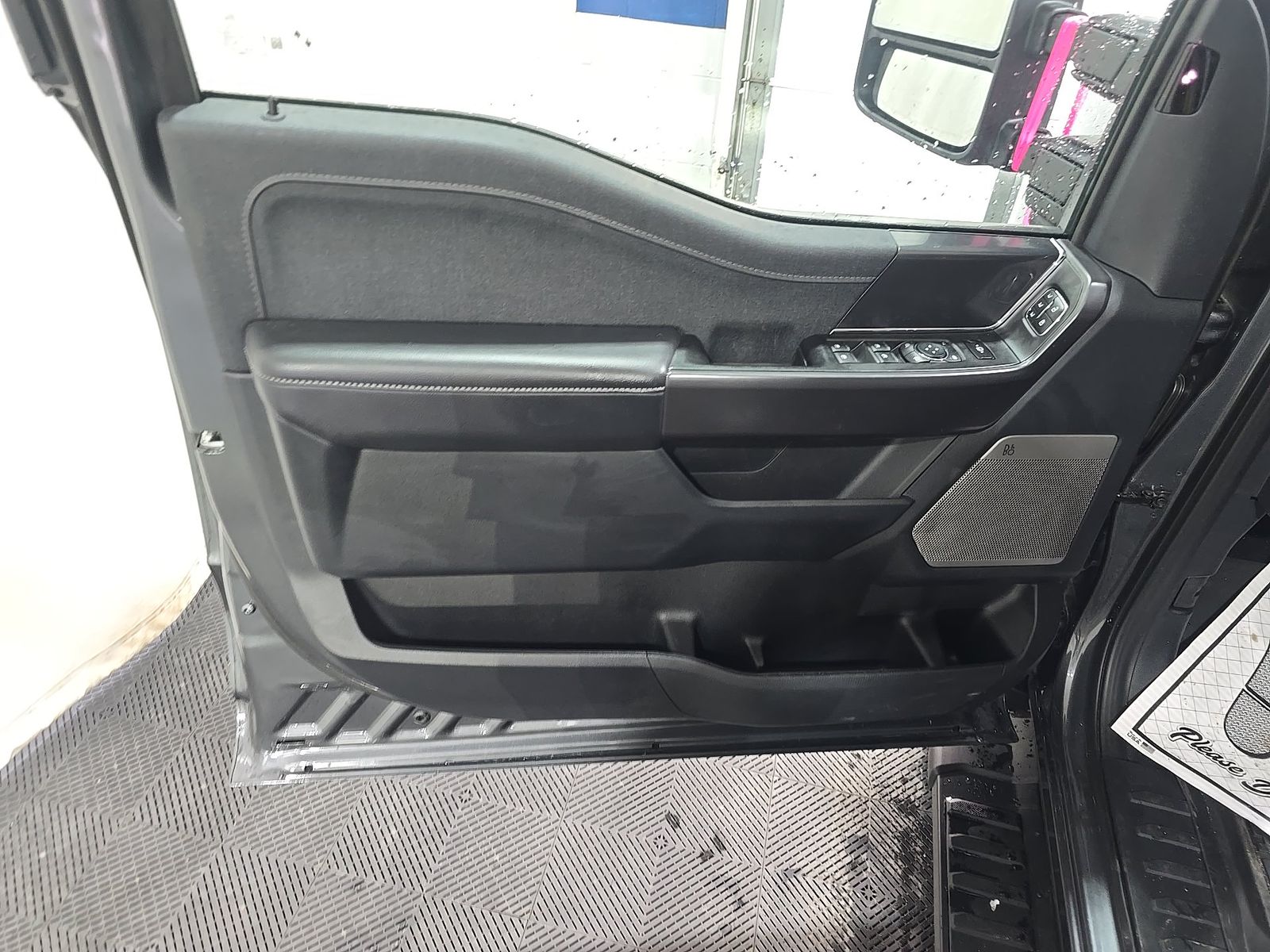 2026 Ford F-150 Lariat AWD