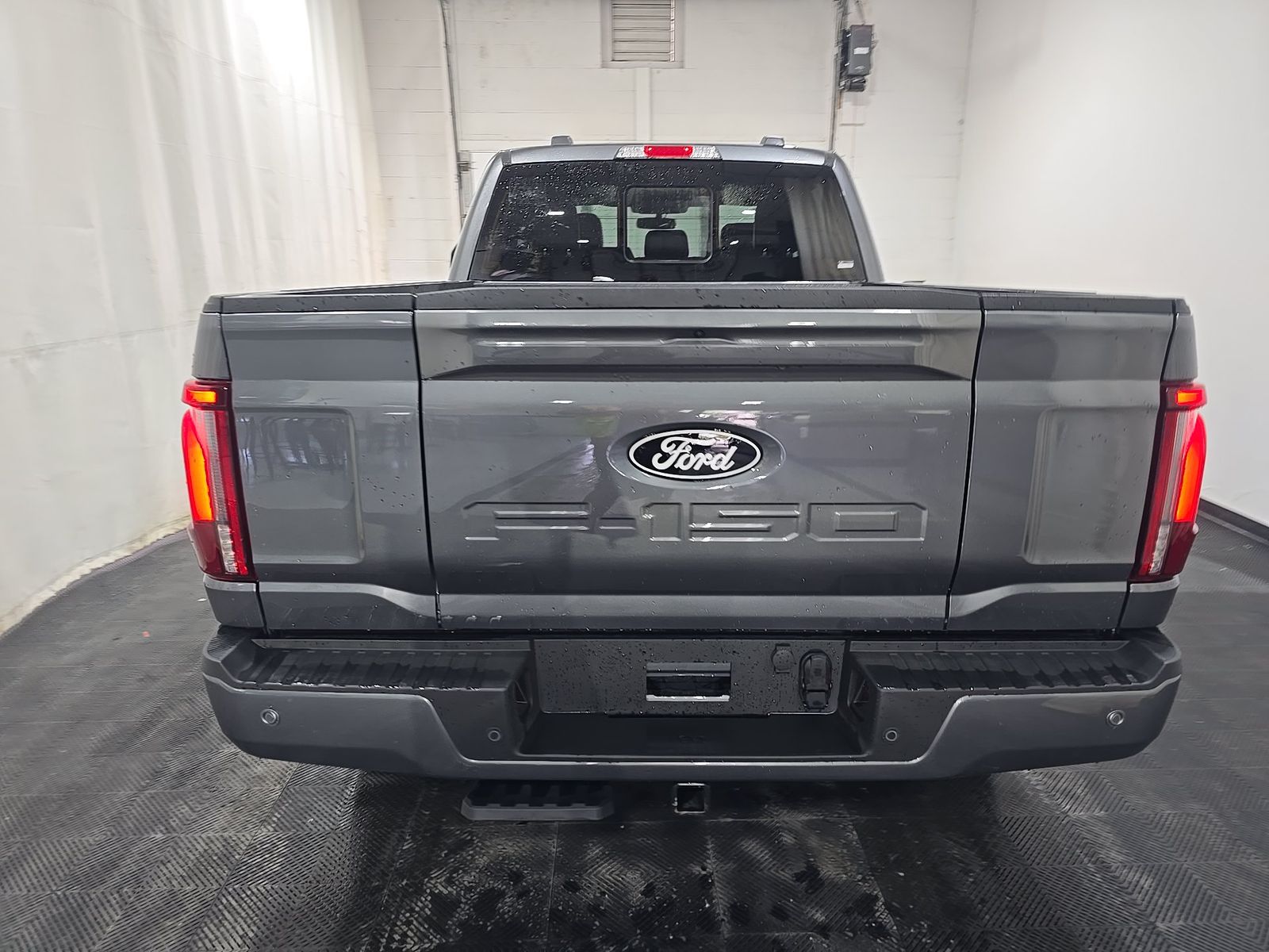 2026 Ford F-150 Lariat AWD