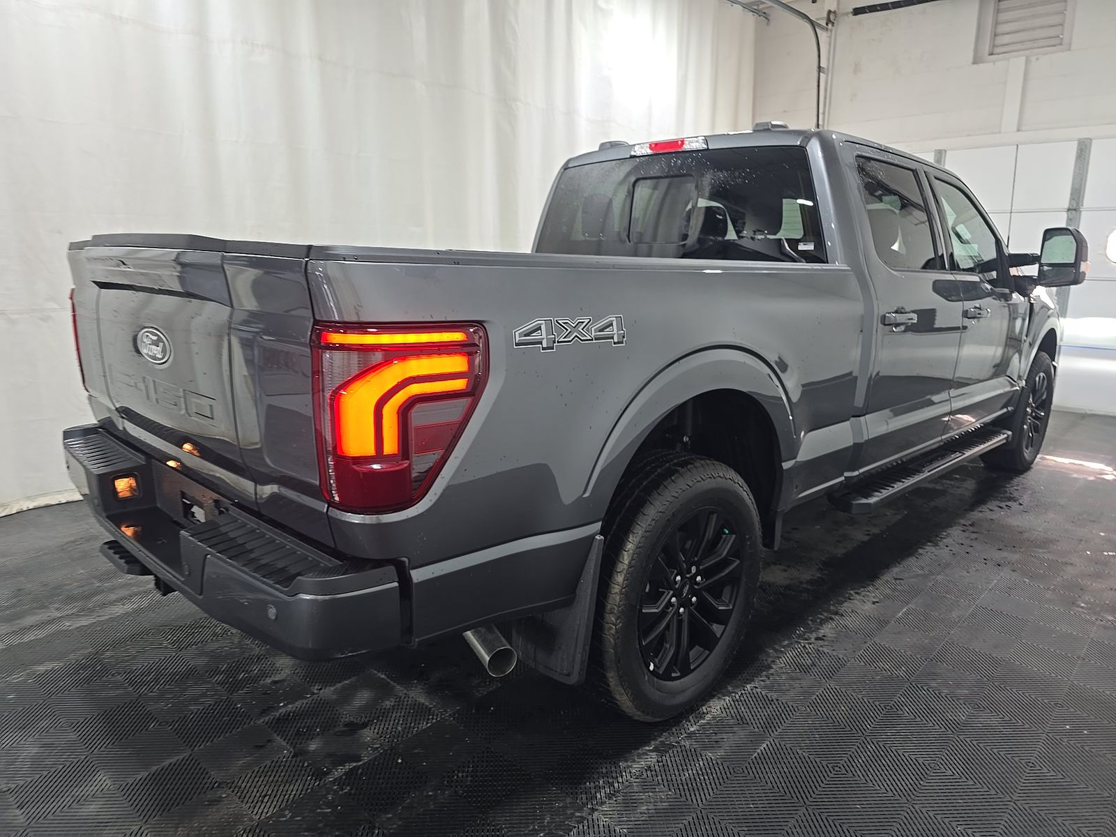 2026 Ford F-150 Lariat AWD