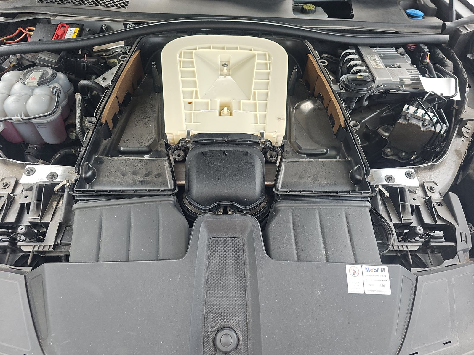 2019 Porsche Cayenne S AWD